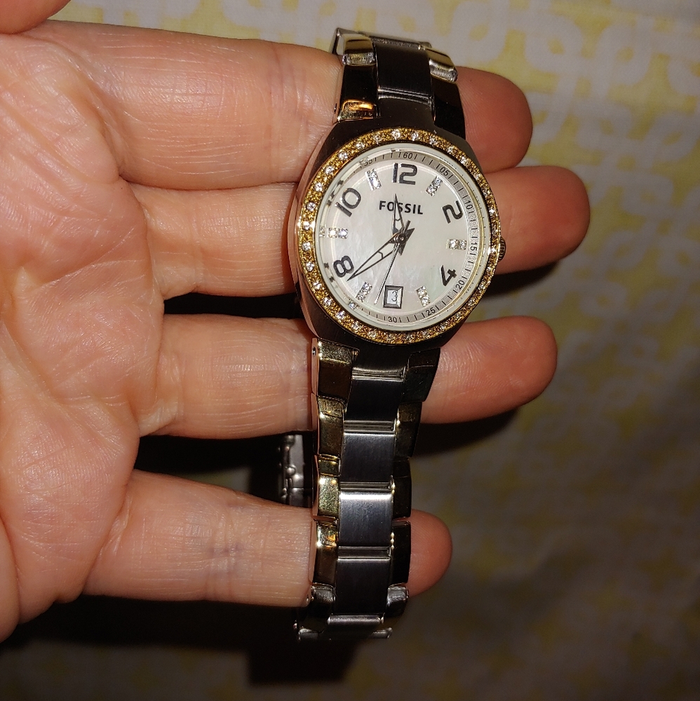 Ladies Fossil Happiness Watch - Picture 3 of 7